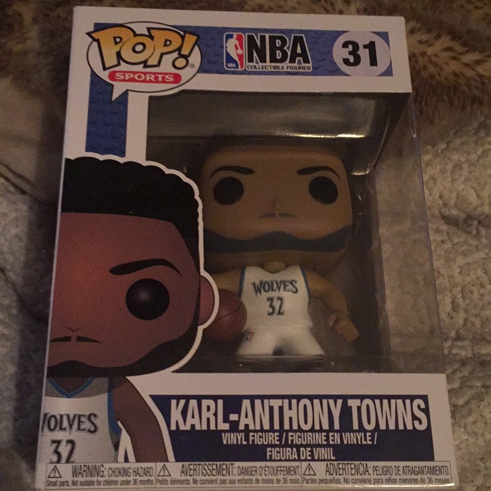 FUNKO KARL-ANTHONY TOWNS (WOLVES)